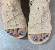 【Foot】手描き絵画風ネイル
