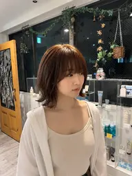 【ミニモ学割】ミディアム、レイヤー似合わせカットカラートリートメント