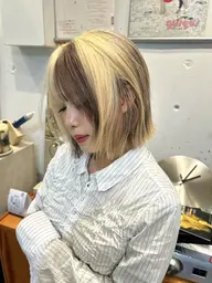 ❣️デザインカラーしてみたい方オススメ❣️🎶ブリーチカラー+デザイン+トリートメント