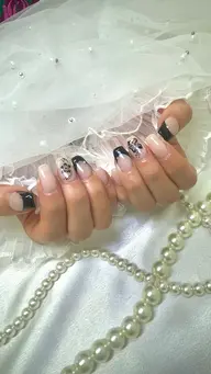 【ジェルオフ有】長さだし🎀フレンチ🤍