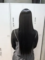 『髪質改善ワンカラー』(トーンダウン) ~・ダークグレー(地毛風)⬛️ ・ブルーブラック系   でお決まりの方 ~