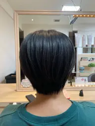 カット　ショート