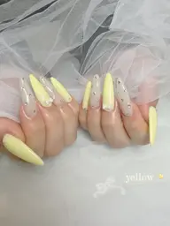 【】長さ出し10本+自爪ワンカラー💅🏻パーツつけ放題✨ラメ変更🆗/パーツガーリー系多め🎀