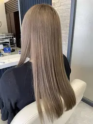 Wカラー(ブリーチあり)✨️✨️➕水分パックトリートメント☆*