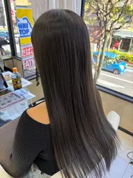 髪の毛をケアしたい方はこちら🎀カット+カラー+oggiトリートメント