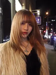 【ダメージ98％off】ケアブリーチ×2回+髪質改善inケアカラー+似合わせカット🧛🏻‍♀️