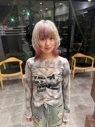 トレンドカット+ケアブリーチ+高発色カラー+ブリーチ専用トリートメント