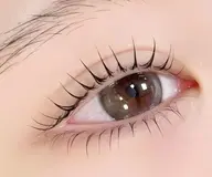 韓国が話題!!マスカラパーマ×束感仕上げ  マスカラを塗ったような濃さ★マスカラ1度塗り程度のナチュラルな仕上がり✨️