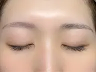 【 ミニモ初回 平日限定 】 Women‘s 眉wax + 間引き + メイク