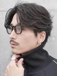 メンズ新規限定価格✂️当店スタイリストカット➕フェザーパーマ➕トリートメント