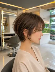 【beforeafterの撮影モニター限定】ショートカット＋ナチュラルカラー＋3ステップトリートメント🥐