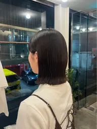 パツっとボブcut
