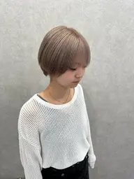 アドミオカラー