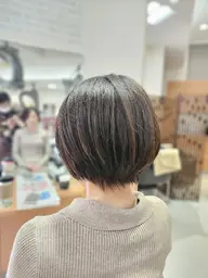 『迷ったらこれ』骨格×輪郭診断カット＋ダメージレスカラー
