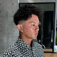 カット+ツイストスパイラルパーマ