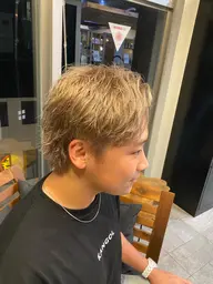 カット、ブリーチ、カラー、ヘアセット
