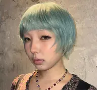 根元ブリーチリタッチ＋ケアカラー＋整えカット＋クイックトリートメント
