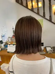 カット+表面ハイライト（フルカラー込）+トリートメント
