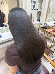 🌼酸性ストレート🌼広がり、うねりが気になる方❣️