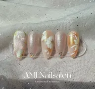 ハンドネイル🌺手書繊細なフラワーアートを合わせた上品でやさしい秋ネイル🌺お好みのカラー変更可能✨自爪オフケア込み🉐