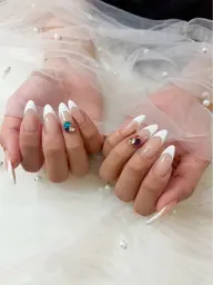 【初回オフ無料】フレンチネイル