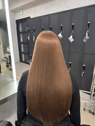 ✨モデル様募集中✨当日予約🙆♂️これから流行るこっくりブラウンカラー🤎➕トリートメント🫧