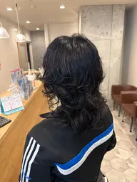 【7月16日19時​〜​限定✨】レディースカット➕パーマ ✂️※トリートメント付き