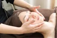 ✨高濃度エラスチン美容✨小顔フェイシャル リンパマッサージ【もちもち肌を体感】真皮から満ちてくるハリ、弾力 保湿力の維持