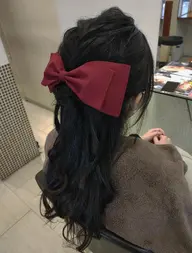 イベントや結婚式などにヘアセット