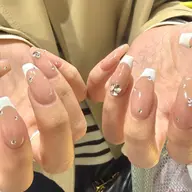 ꙳⋆ ܰ 初回オフ無料・ケア込み ܱ ◎パラジェル使用◎ フレンチネイル ꙳