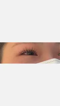 【🤎次世代まつ毛パーマ🤎】ダメージレスまつ毛パーマで可愛いお目元に👧💓 (お仕上げコーティング付き)
