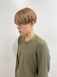 ✨🌏メンズ限定🌏✨ブリーチ+カラー+カット+1STEPトリートメント