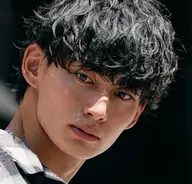 【学生限定】骨格矯正カット+シャドウパーマ✨