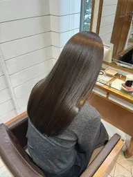 【1番人気!✨️】透明感カラー🧸🩶+メンテナンスカット✂️シルクトリートメント付き!