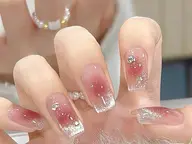 ［人気NO.1]韓国トレンド女子力高め、チーク×マグネットネイル、小さいストーン１０本付け
