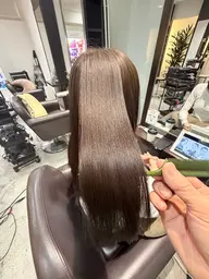 【世界一傷ませないカラー☘️ライトコース】カット+高濃度水素カラー💧