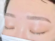 アイブロウワックス脱毛