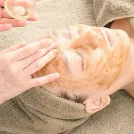 本気の肌質改善ハーブピーリング【剥離あり】