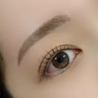 眉毛WAX+間引きカット✂️