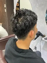 【男性限定】メンズカット&眉カットor炭酸のヘッドスパ　フェード/センターパート/刈り上げなどなんでもお任せください