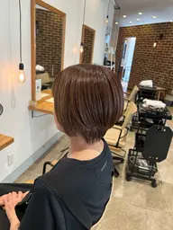 ショートカット🍀シャンプーブロー付きです✨️