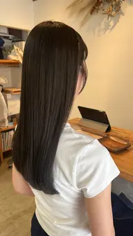 🩰ミニモ学割U24🩰ボリュームダウンストレート✨クセや広がりでお悩みの方に+ダメージケアトリートメント🫧