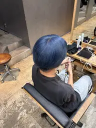 Wカラー(ブリーチ有り)
