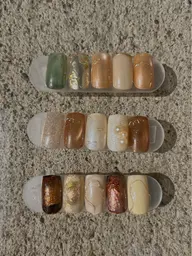 【定額コース】季節に合わせたキラキラニュアンスコース。豊富なデザインサンプルからお選びください。