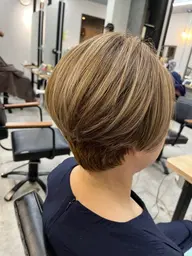すきバサミを使わないこだわりの似合わせカット💇‍♀️&トリートメント※生えクセがお悩みでまとまらない方にオススメ