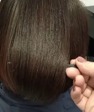 【日時指定(9.22(火)9:00-12:00)】【さら艶ストレート(縮毛矯正)+カット+髪質髪質トリートメント】