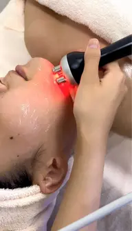 小顔フェイシャル