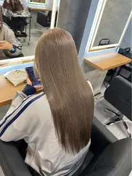 ️🩵ご新規様限定️🩵ブリーチダブルカラー+髪質改善トリートメント️🫧