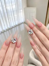 🍓』10本チップ長さ出し＋アート、つけ2本放題🌹🉐(ブランド　、BIGバーツ🆗)(2色🉑🉑🉑)