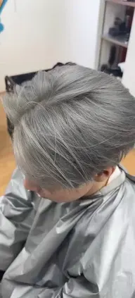 トリプルカラー➕髪質改善トリートメント➕ケアブリーチ付き
